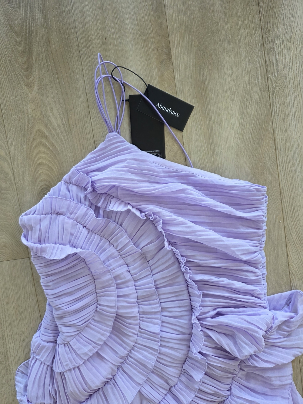Elegant Lilac High-Low Pleated Dress (NWOT) - Picture 3 of 3